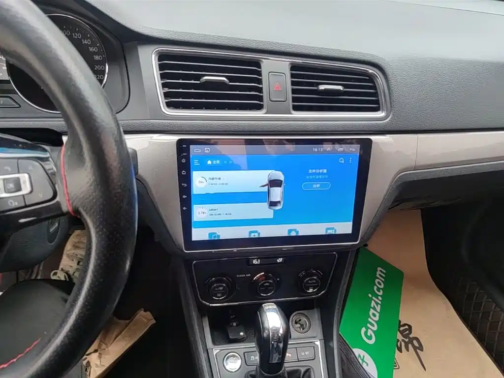 Volkswagen Lavida 2017 230TSI DSG Comfort Edition фото 13