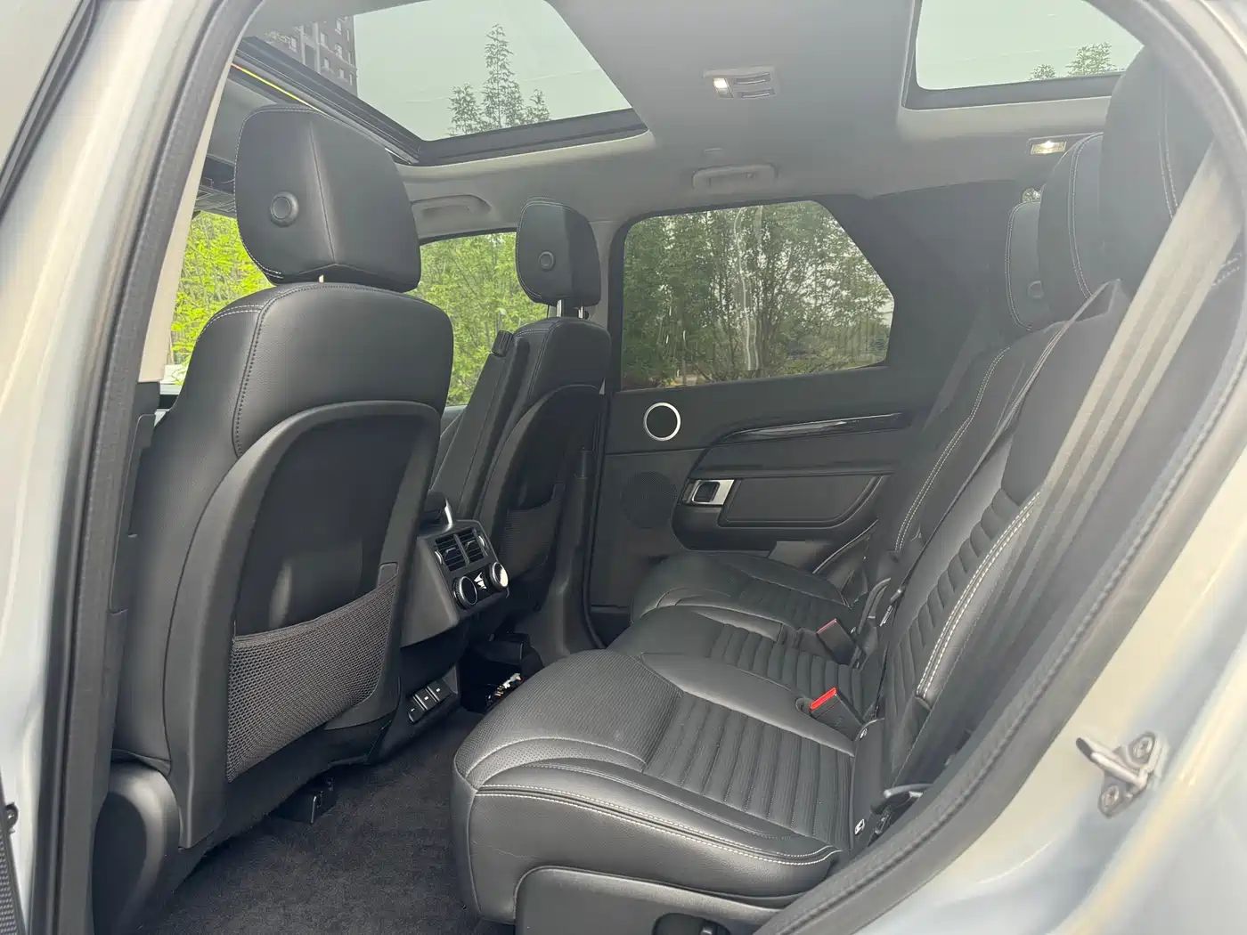 Land Rover Discovery 2024 Model 360PS S фото 5