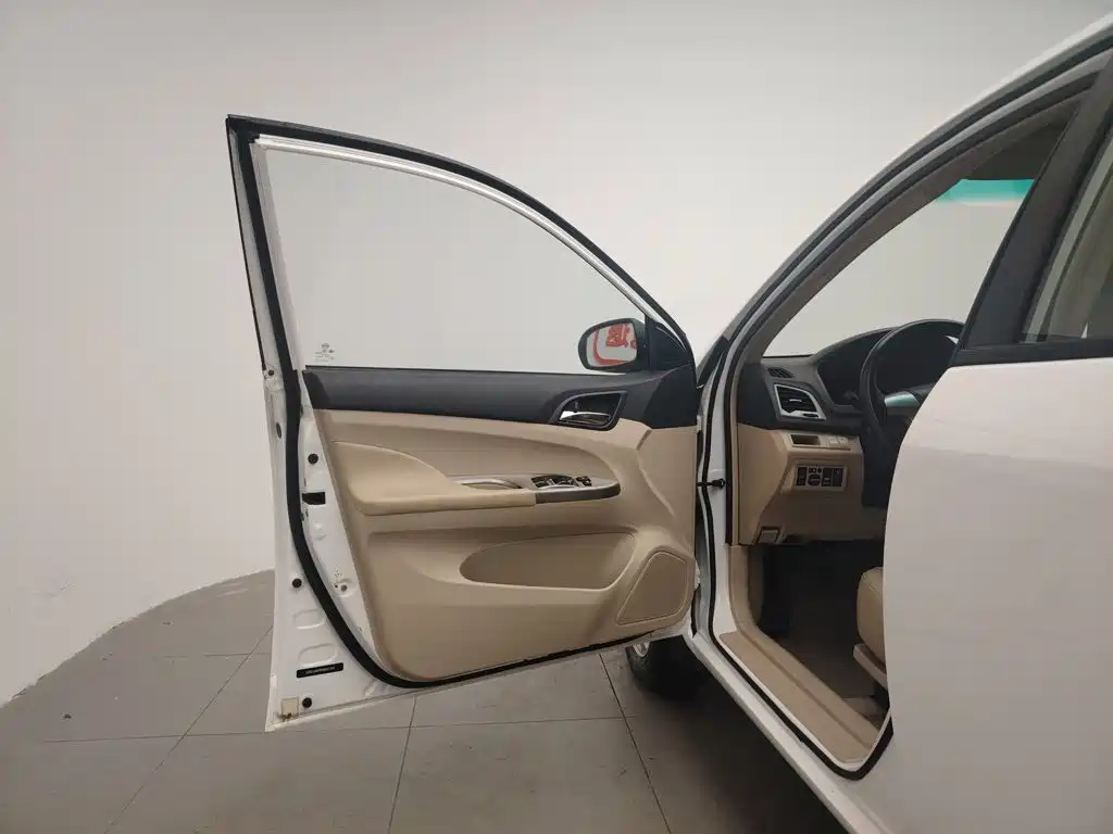 Фото 8 - BYD F3