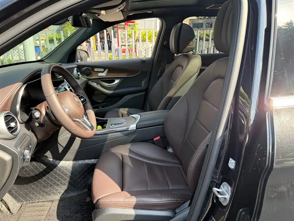 Mercedes-Benz GLC 2021 GLC 260 L 4MATIC Luxury фото 8