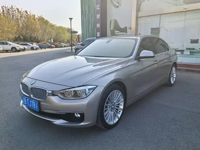 BMW 3 SERIES