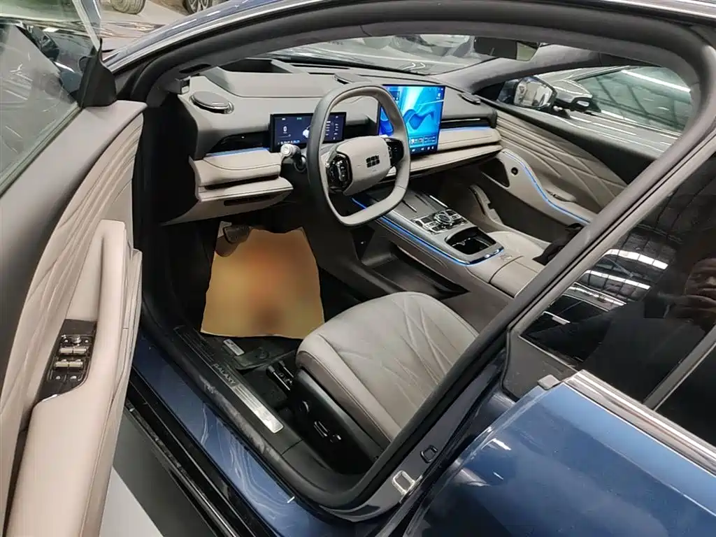 Geely Galaxy Galaxy Xingyao 8 2025 130km EM-P Starship Edition фото 16