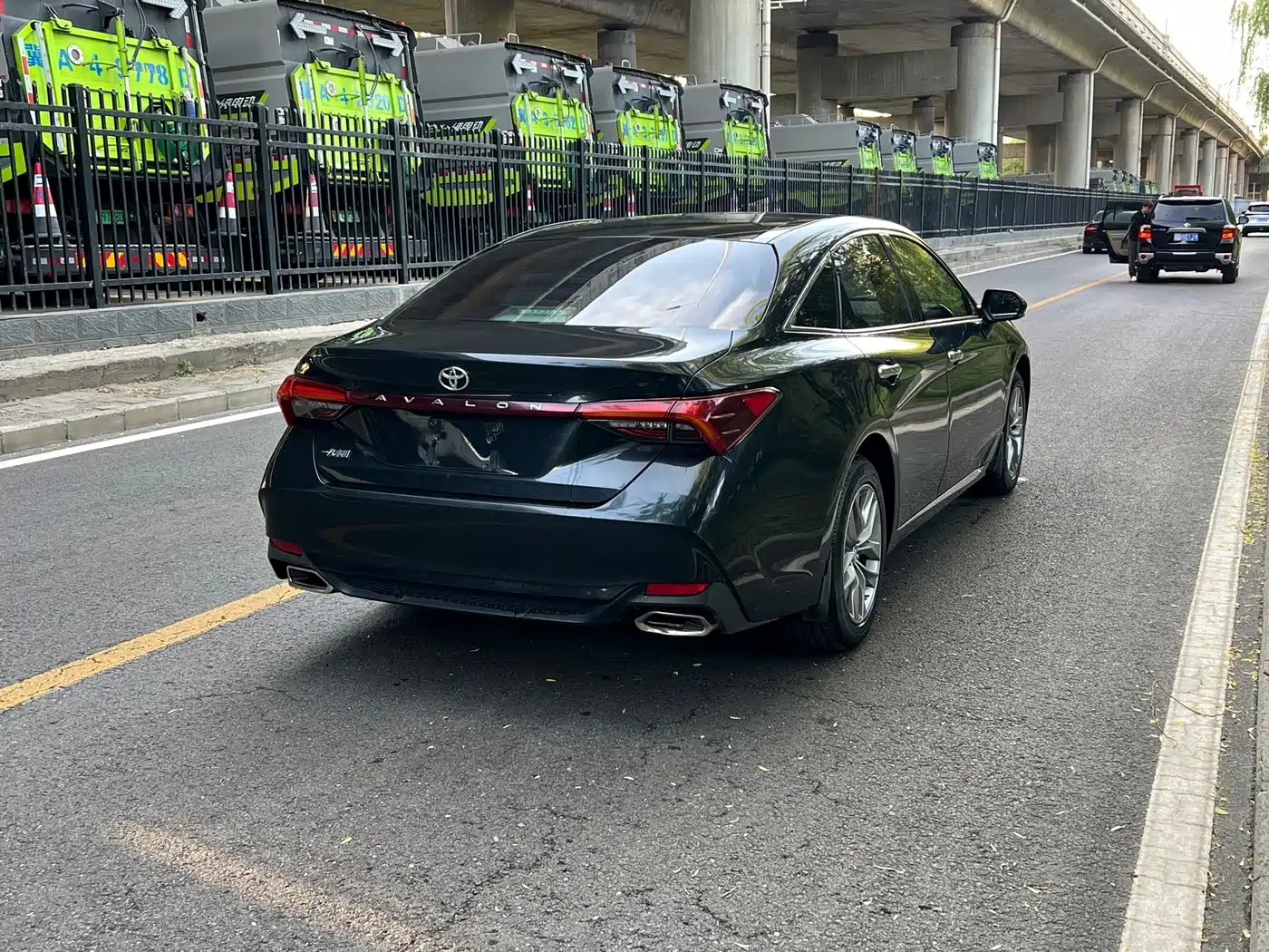 Toyota Avalon 2019 2.0L Luxury Edition (China VI) фото 8