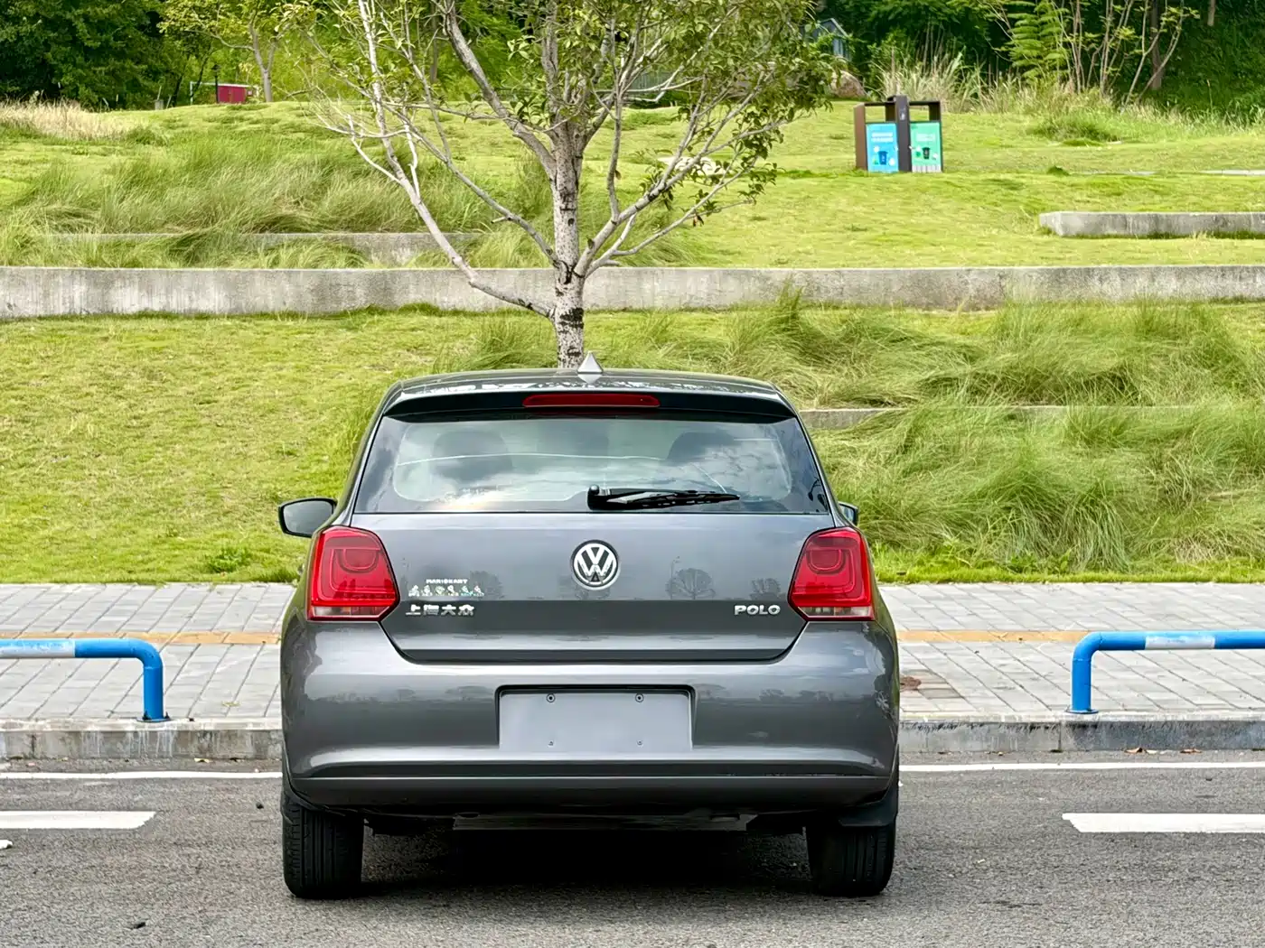 Volkswagen Polo 2014 2013 1.4L Manual Trend Edition