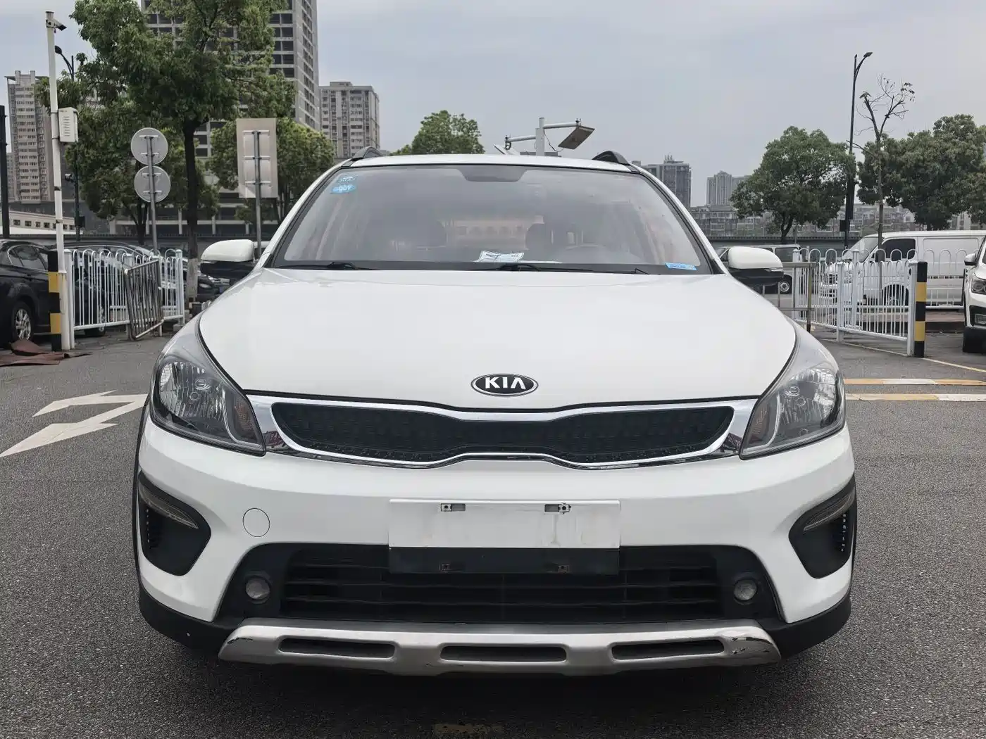 Kia KX CROSS 2017 1.4L AT GLS фото 2