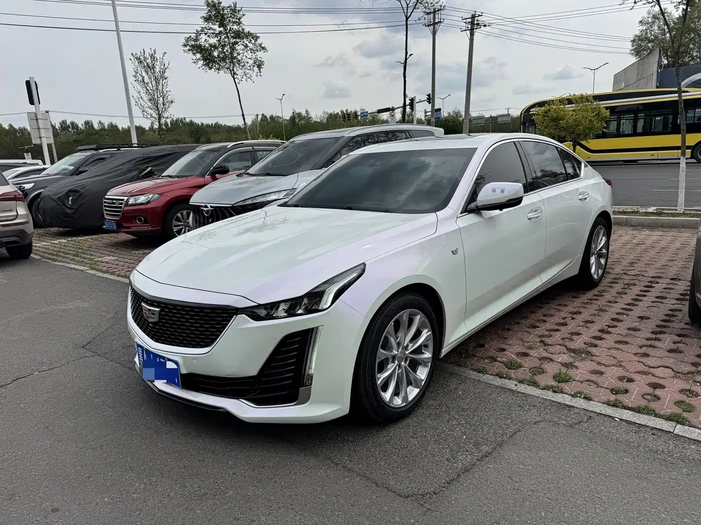 CADILLAC CT5
