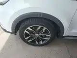 Фото 23 - Roewe RX5