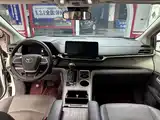 Фото 6 - Toyota Granvia