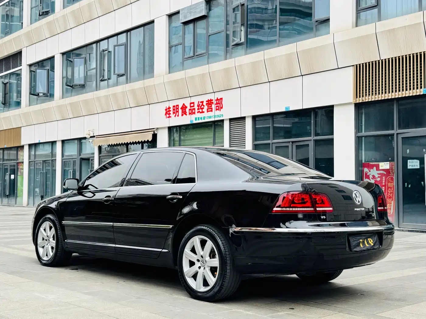 Volkswagen Phaeton 2012 3.0L Executive фото 6