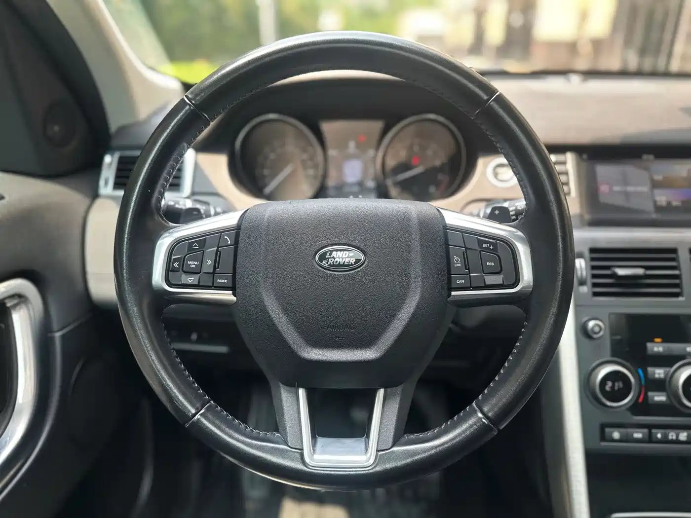 Land Rover Discovery Sport 2018 240PS PURE Edition фото 10
