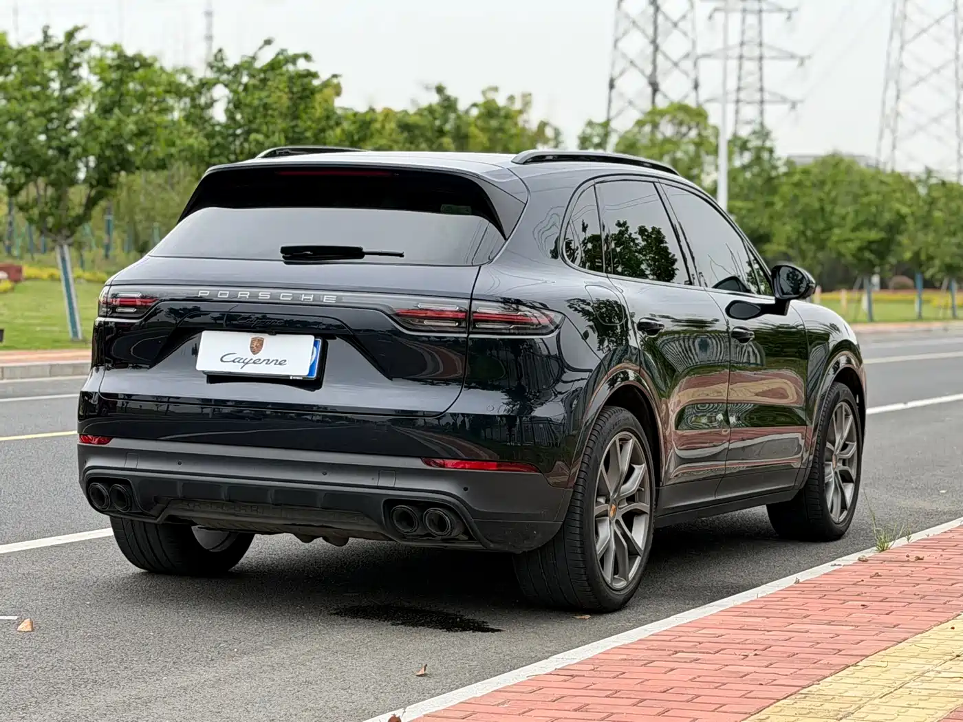 Porsche Cayenne 2023 Cayenne 3.0T Platinum Edition фото 6