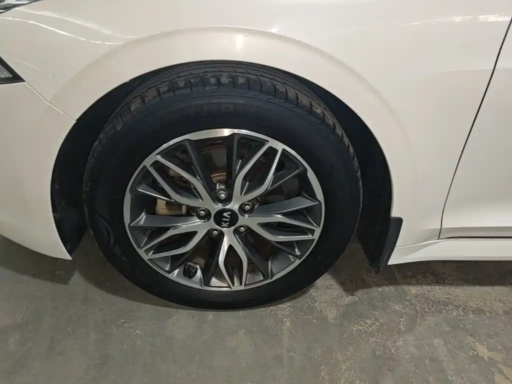 Kia K5 2021 2020 270T CVVD Fashion Edition