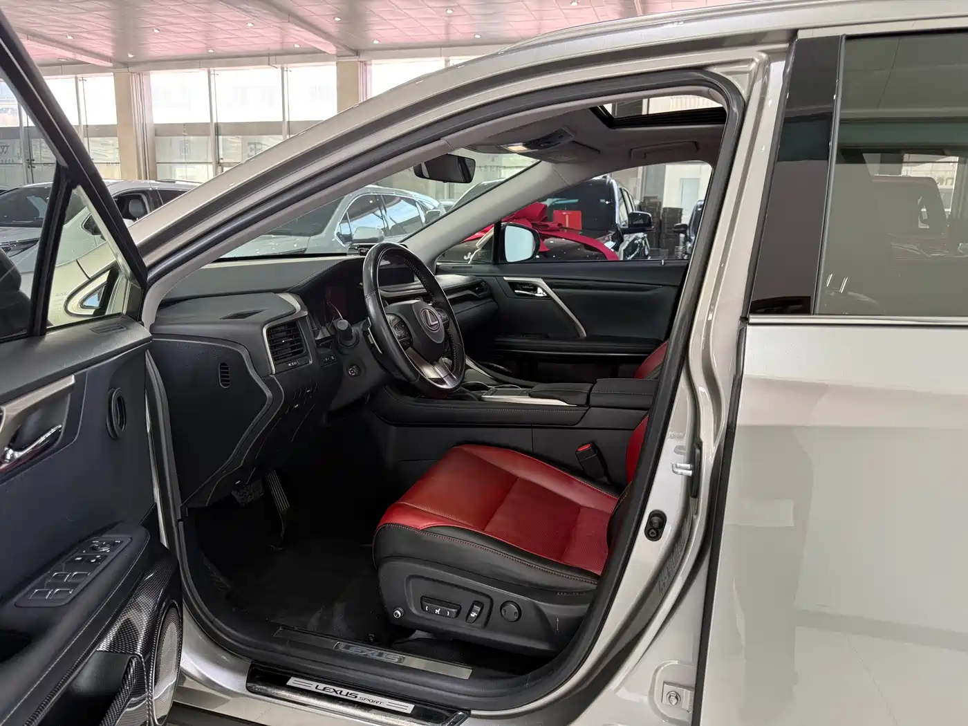 LEXUS RX