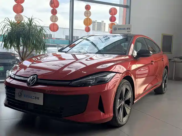 Volkswagen Lamando Volkswagen Lamando, L GTS 380TSI, Юбилейная, 1 млн авто