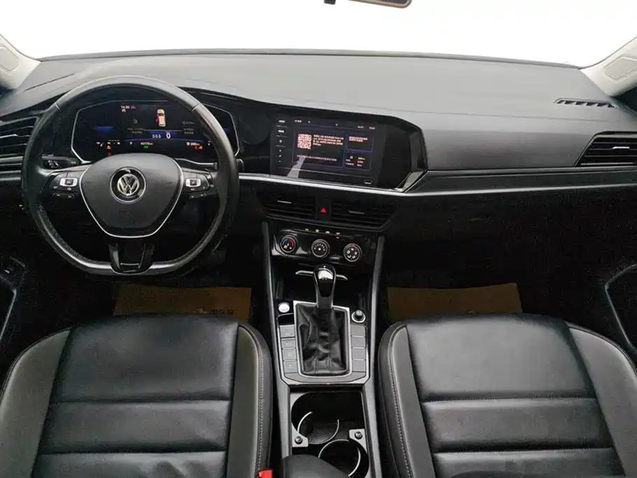 Volkswagen Sagitar 2021 280TSI DSG Surpassing Edition фото 12