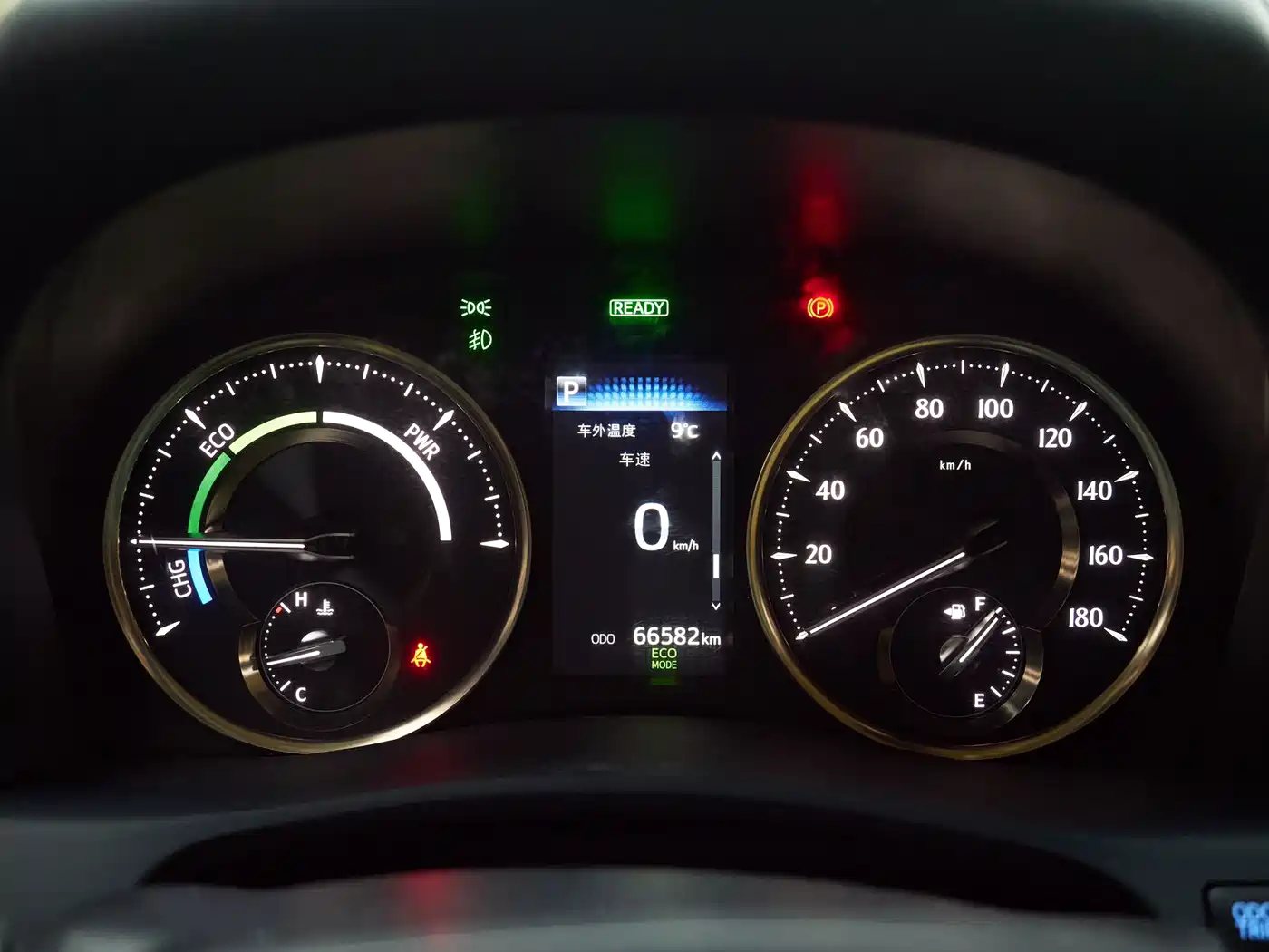 Toyota Alphard 2021 Hybrid 2.5L Premium фото 13
