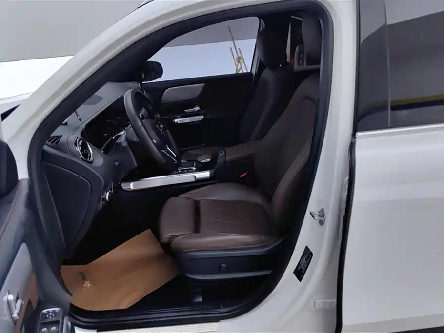 Mercedes-Benz GLB 2023 GLB 200 Style фото 9