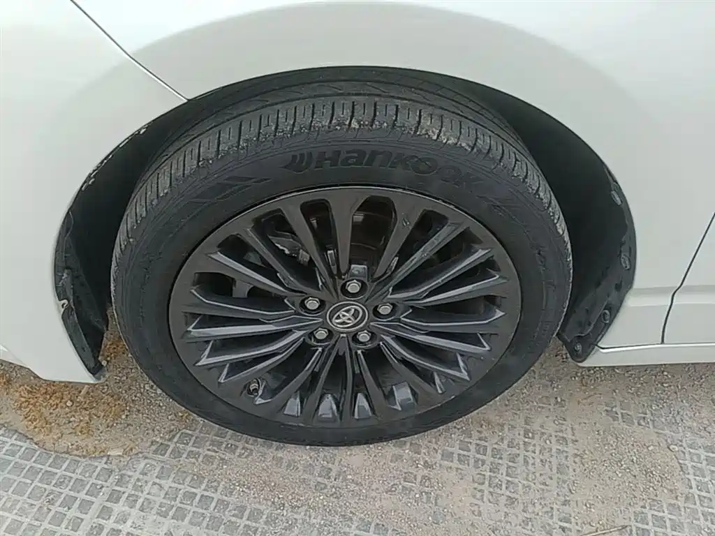 Toyota Avalon 2019 2.0L XLE Premium Edition (China VI) фото 23