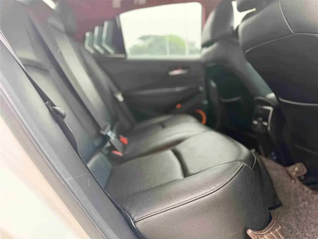 Toyota Corolla 2019 1.2T S-CVT GL-i Elite Edition фото 22