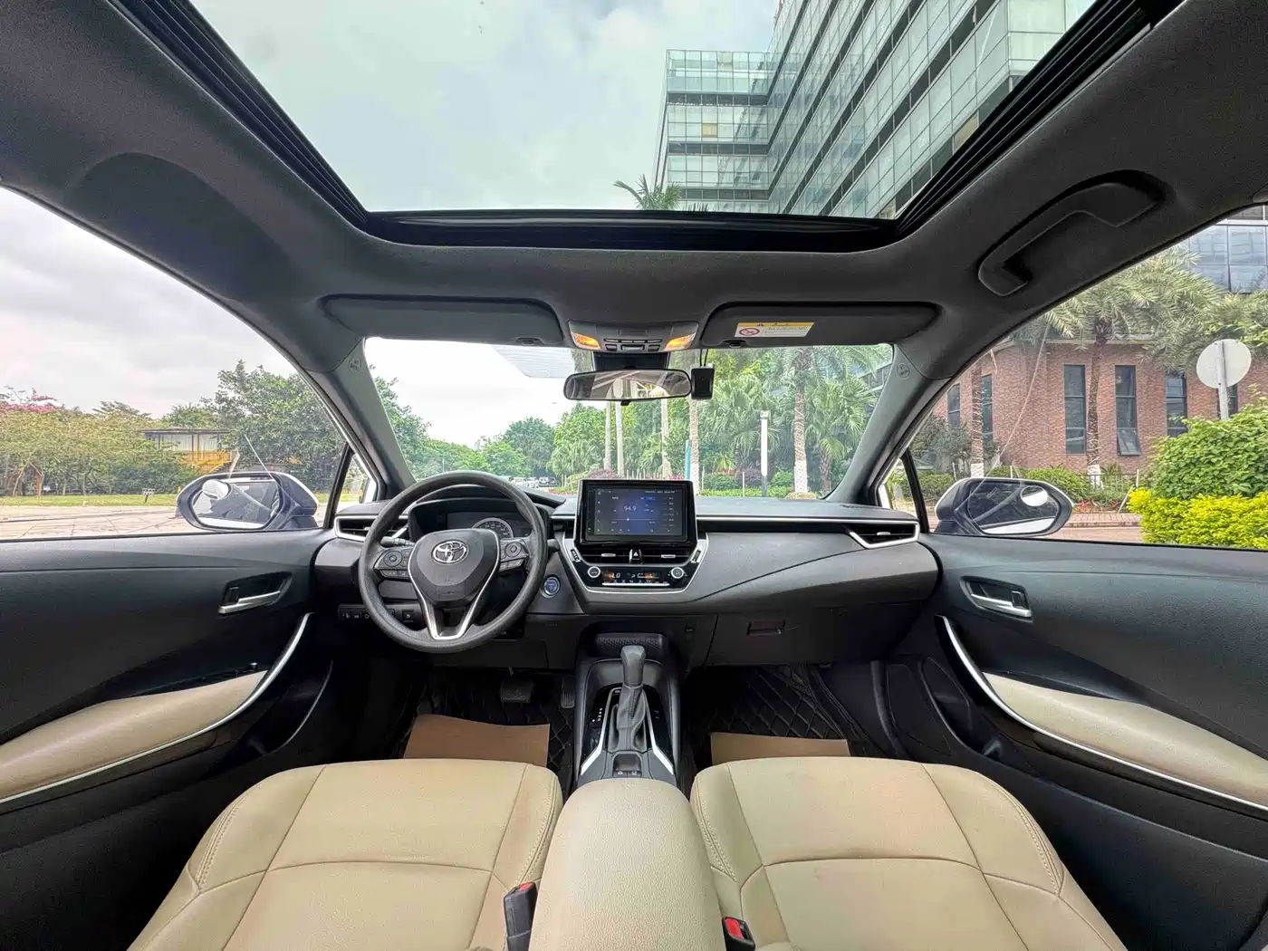 Toyota Levin 2021 Dual Engine 1.8H E-CVT Luxury Edition фото 9