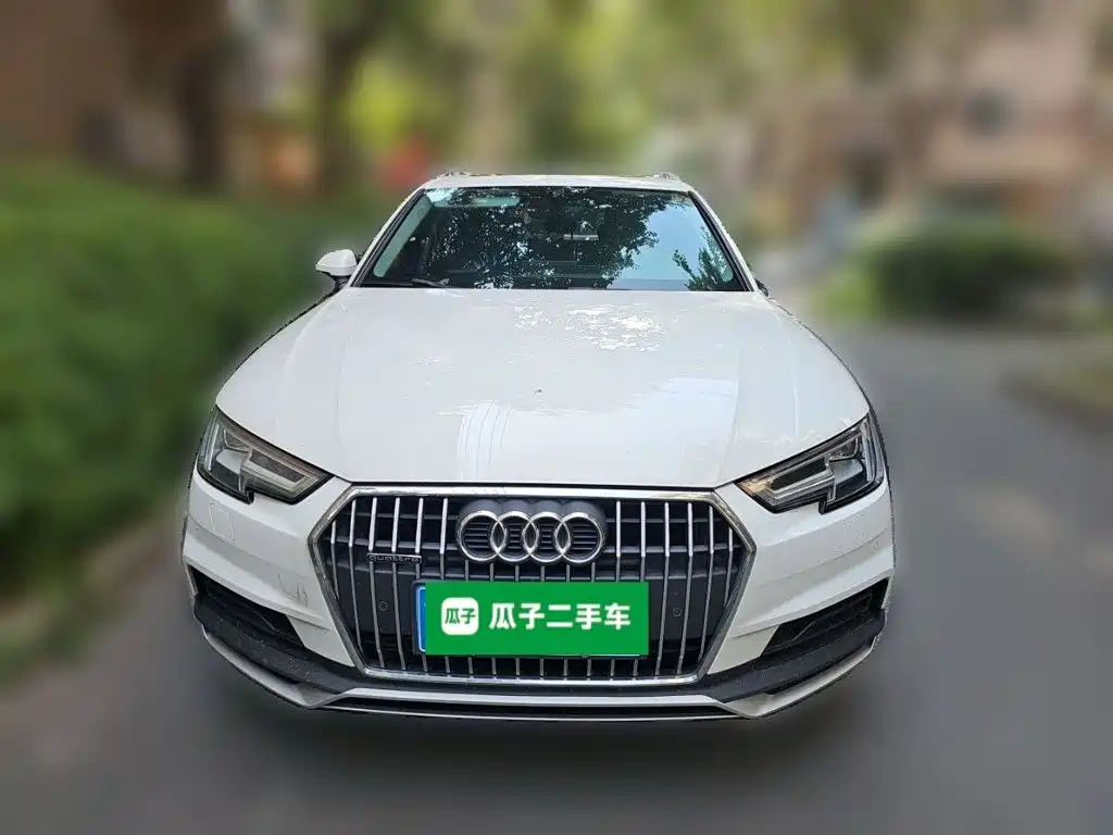 Audi A4 (Import) 2017 2017 45 TFSI allroad quattro Sport