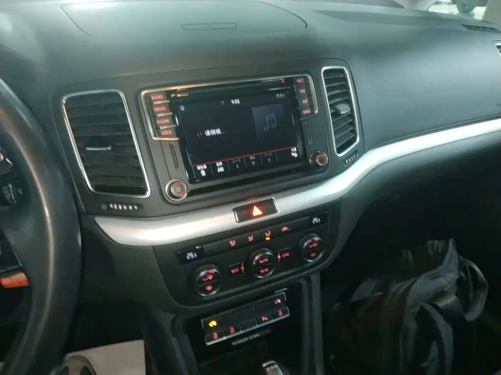 Volkswagen Sharan 2018 2018 380TSI Comfort 7-Seater