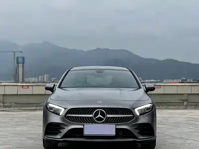Mercedes-Benz A