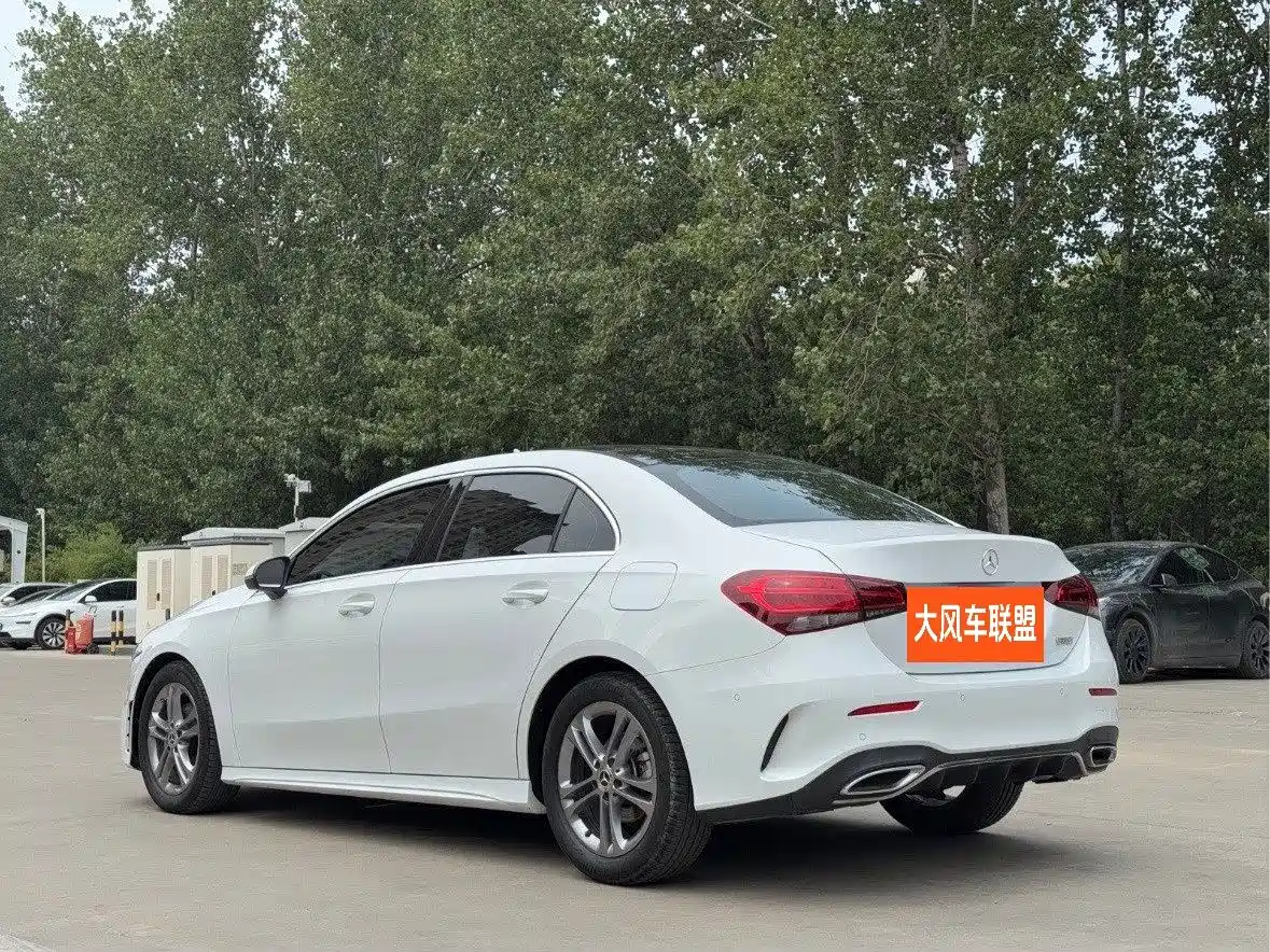 Mercedes-Benz A-Class 2022 Facelift A 180 L Sport Sedan фото 6