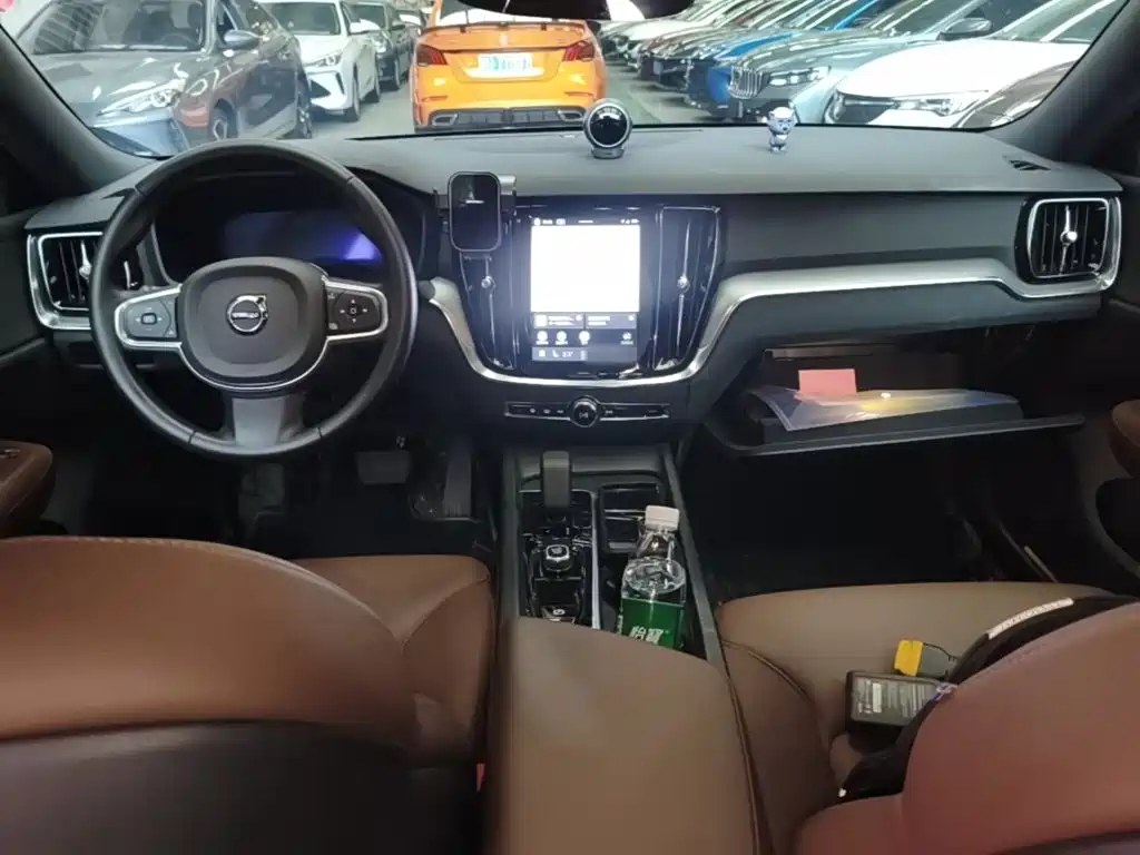 Volvo S60 2026 2026 B4 Smart Luxury Edition