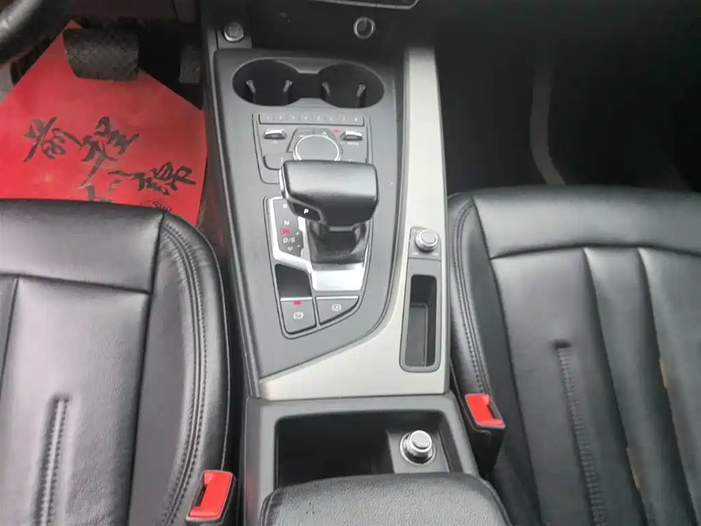 Audi A4L 2018 30th Anniversary 40 TFSI Progressive фото 14