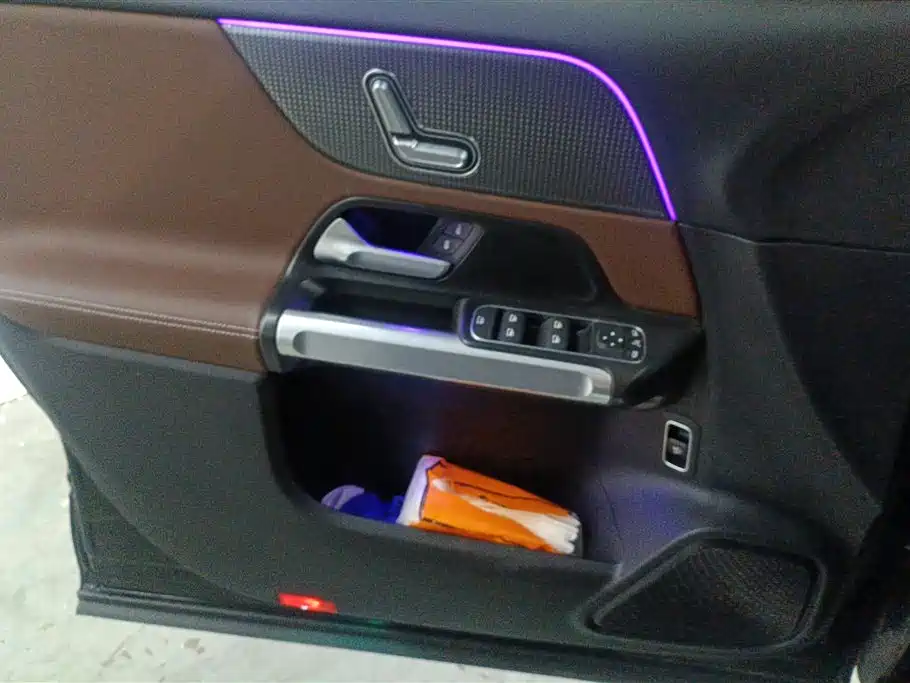 Mercedes-Benz GLB 2022 GLB 220 Dynamic фото 7