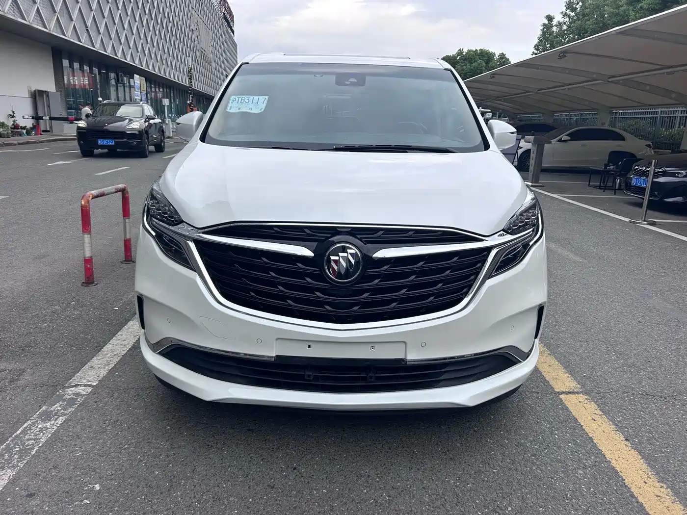 Photo 6 - Buick GL8