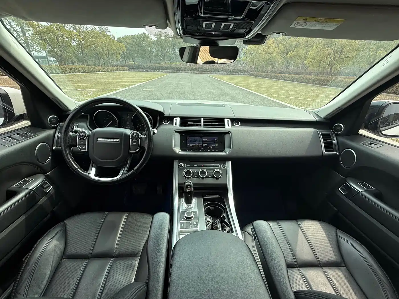 Land Rover Range Rover Sport 2017 3.0 SC V6 SE фото 9