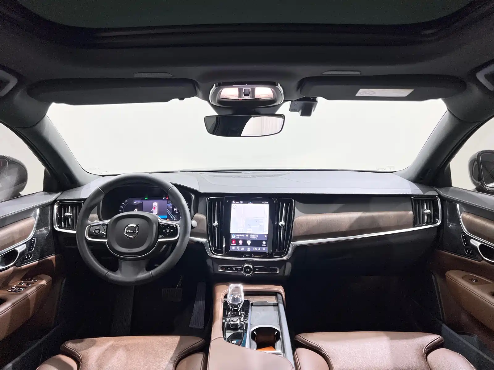 Фото 11 - Volvo S90