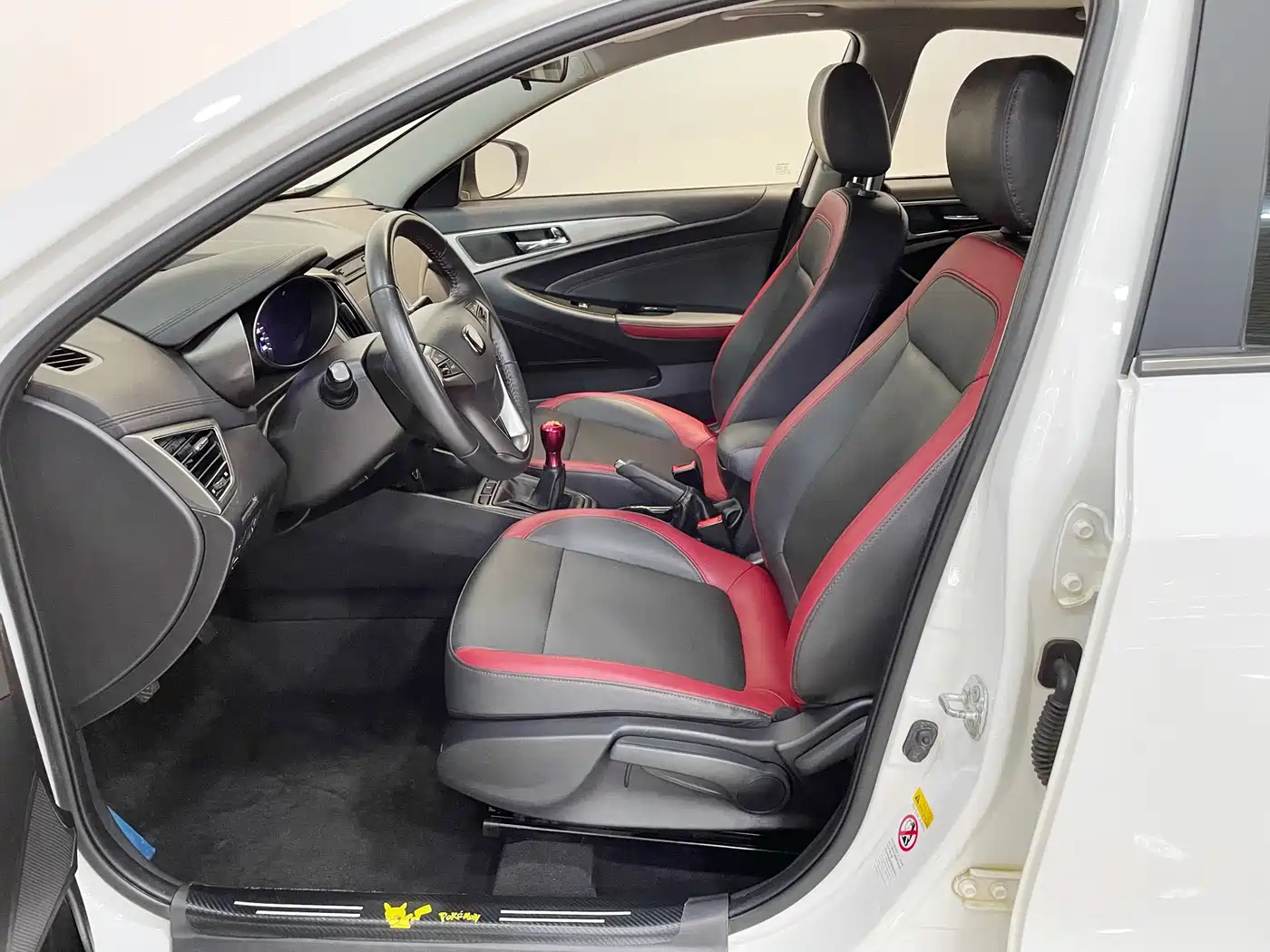 Changan Eado XT 2017 2016 1.6L Manual Stylish Cool Edition