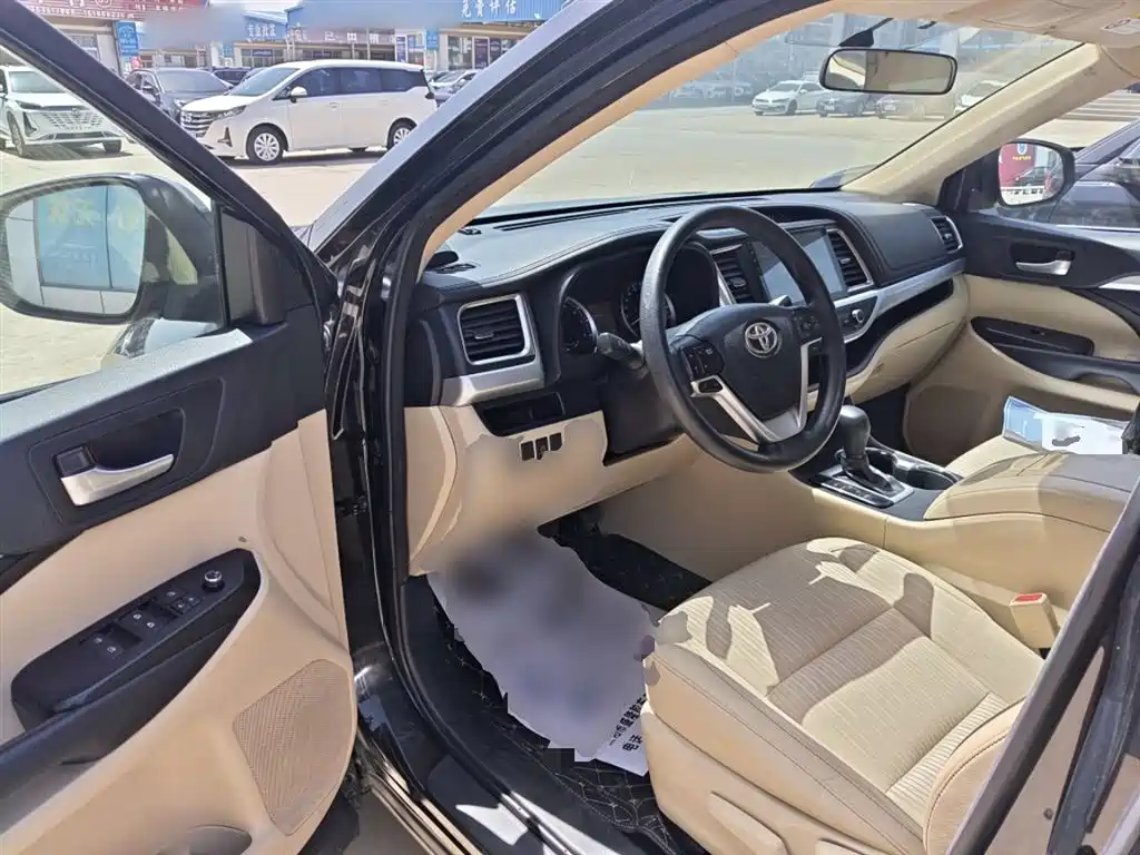 Toyota Highlander 2018 2.0T 4WD Elite 7-seater (China V) фото 16