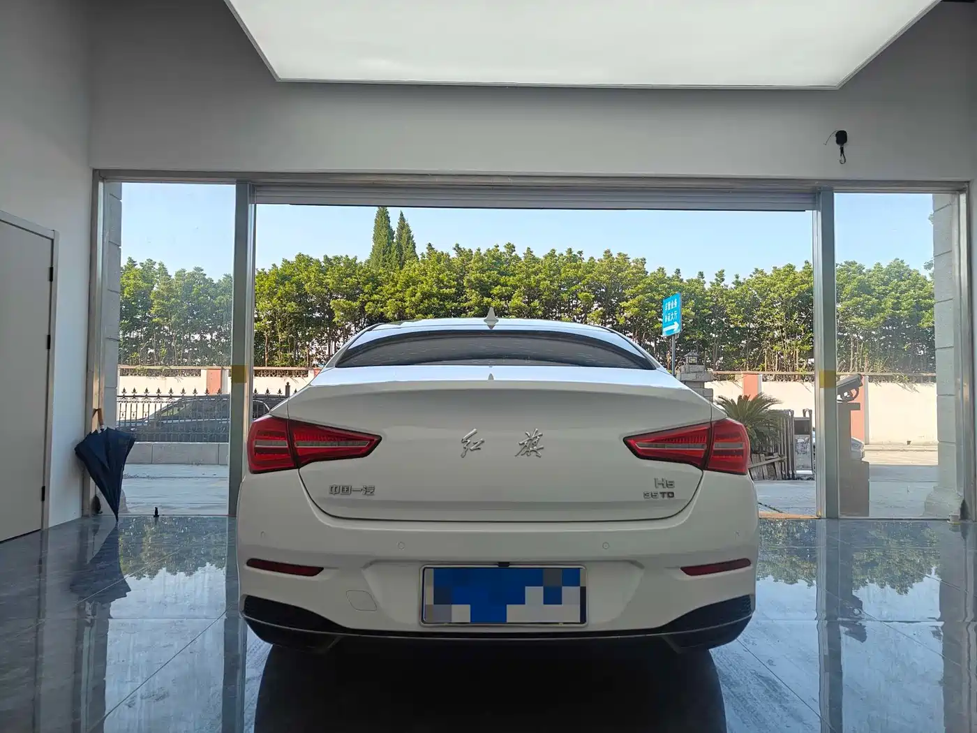 Hongqi H5 2020 1.8T Automatic Smart Connection Qi Enjoy Edition фото 4