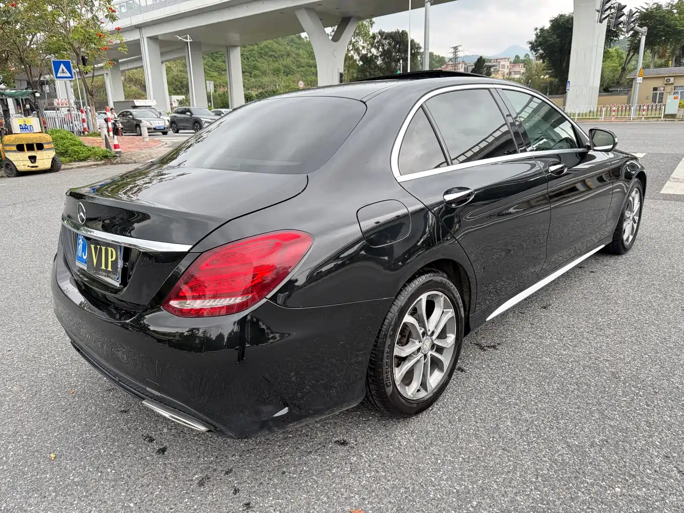 Mercedes-Benz C-Class 2015 C 200 L Sport фото 5