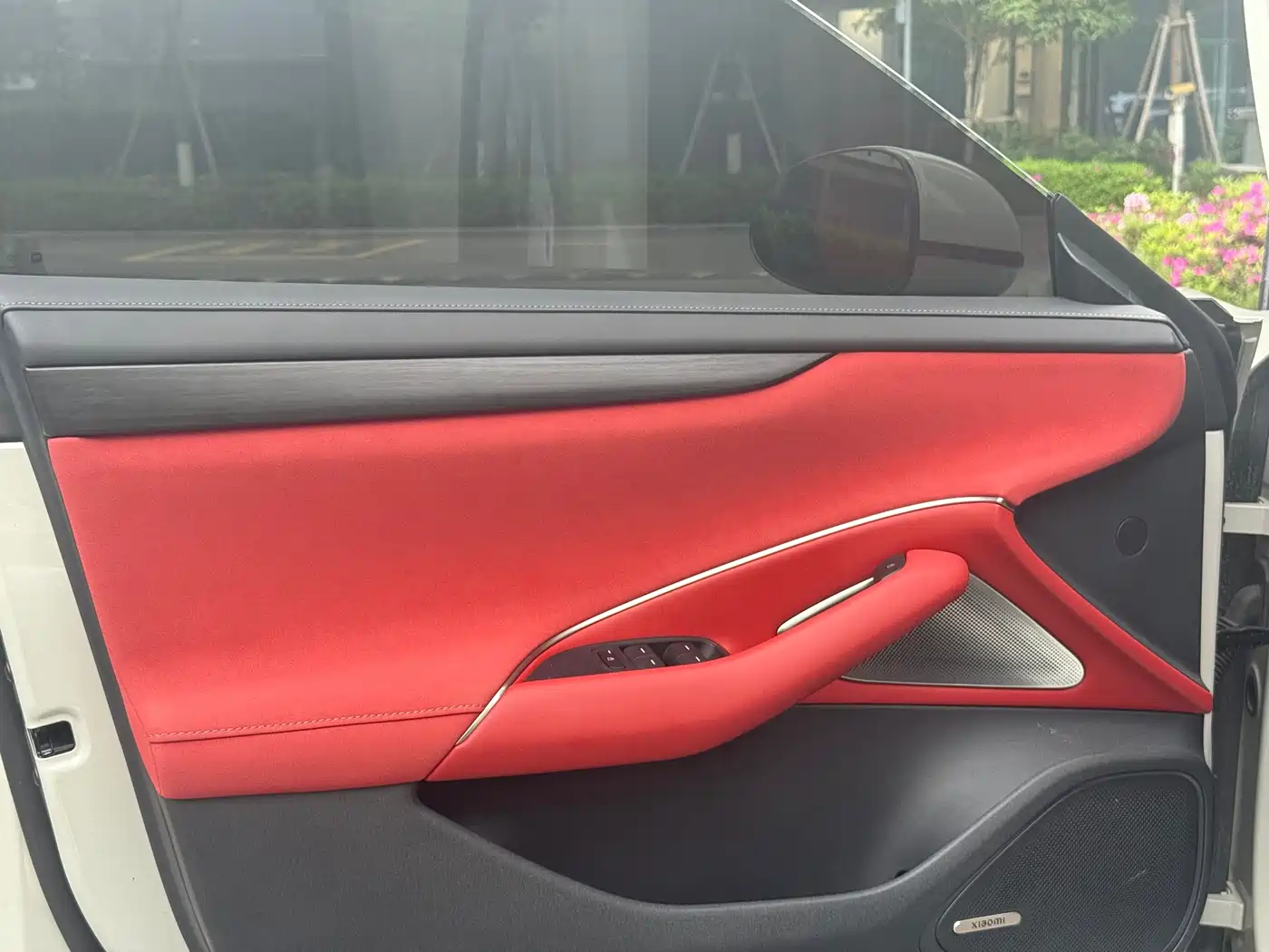 Xiaomi Auto Xiaomi SU7 2024 AWD Extended Range Advanced Smart Driving Max Edition фото 6