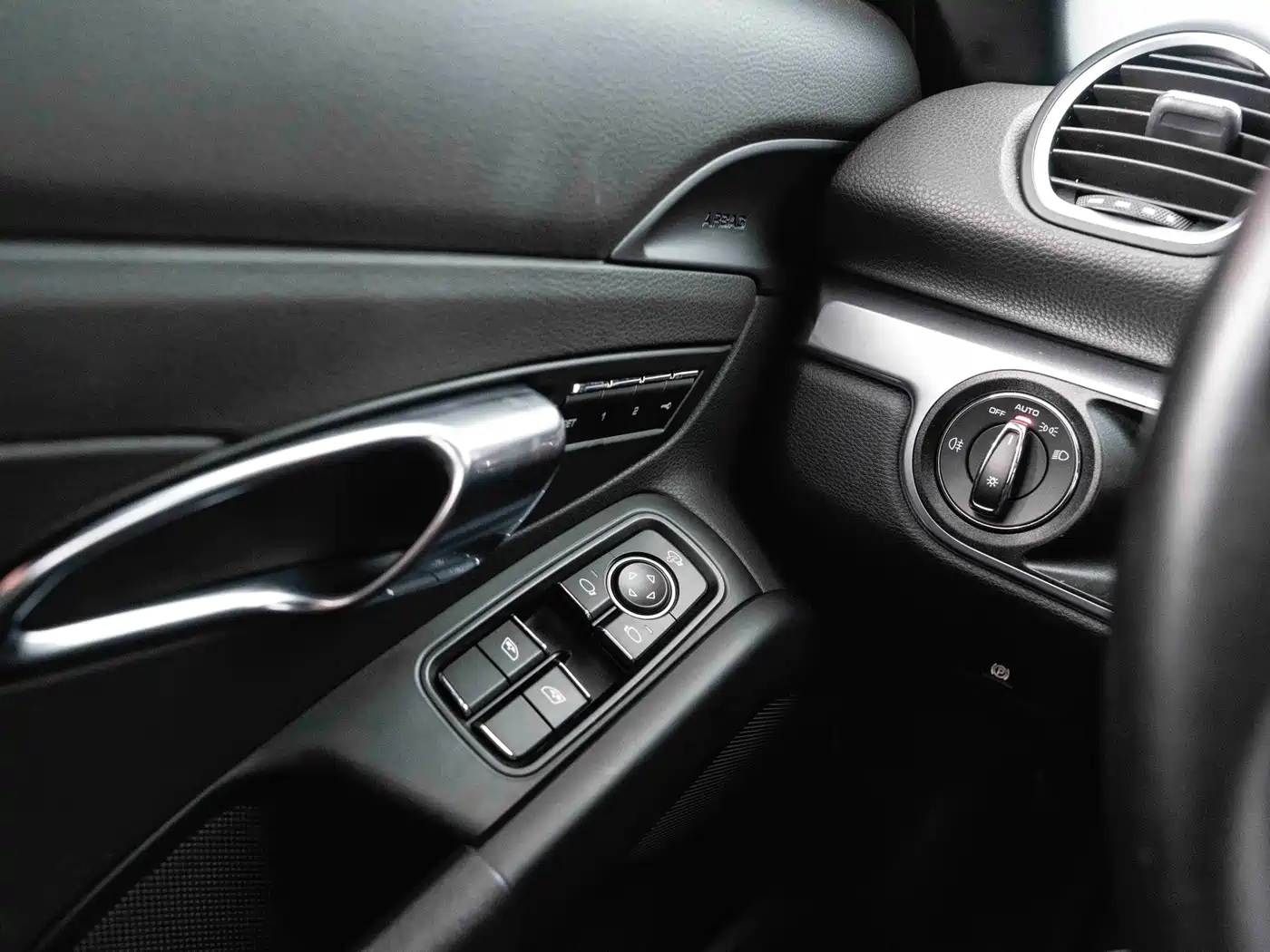 Porsche 718 2018 Boxster 2.0T фото 23