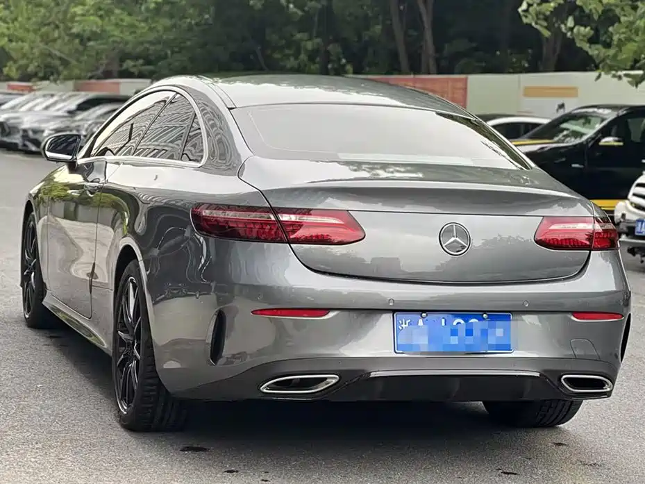Mercedes-Benz E-Class (Import) 2023 E 260 Coupe фото 3