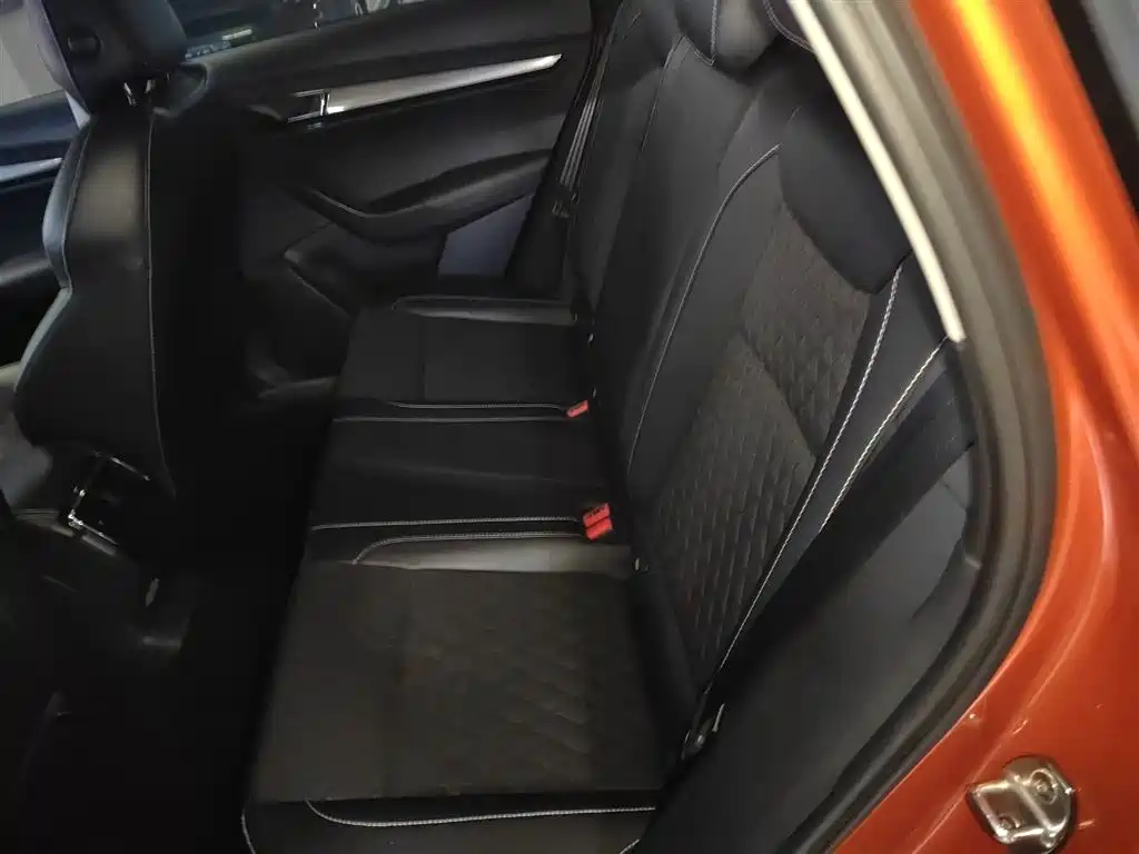 Škoda Karoq 2018 TSI280 Flagship Edition China V фото 17