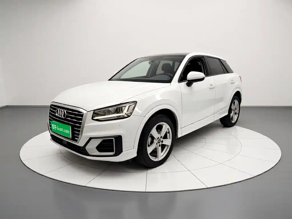 Audi Q2L 2020 35 TFSI Fashion Elegance Model