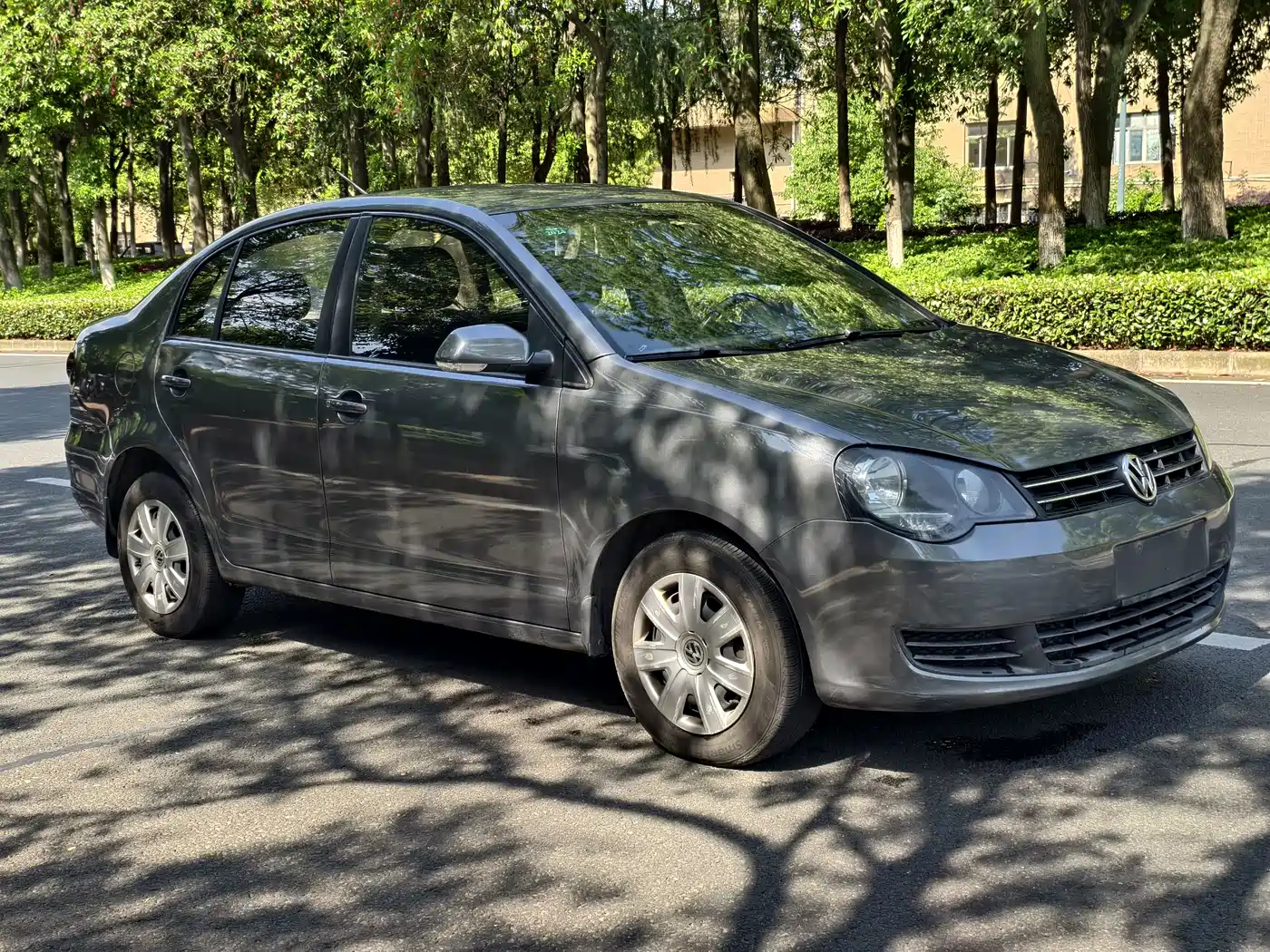 Volkswagen Polo 2011 Jingqu 1.4L Manual Joy Edition