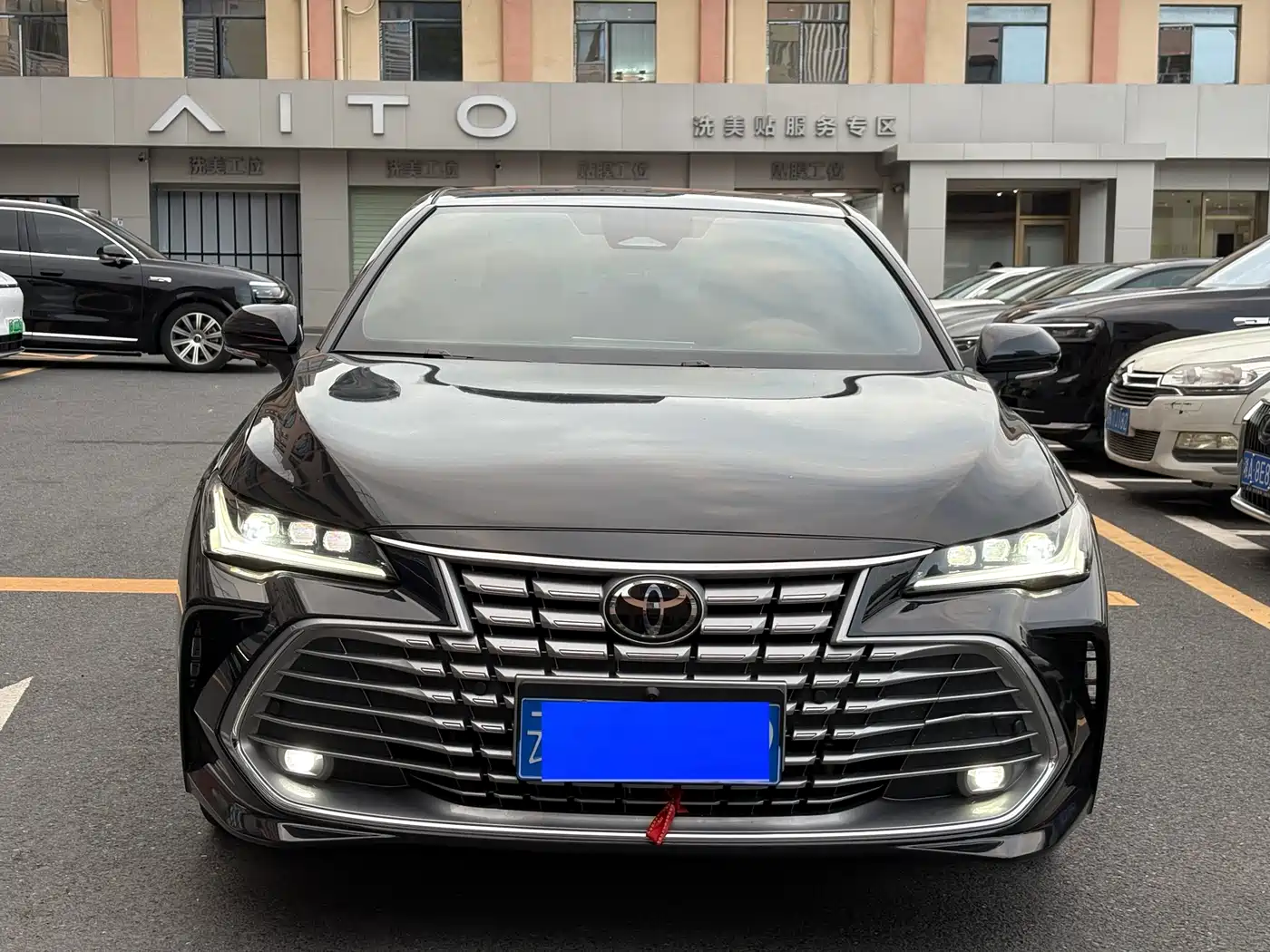 Toyota Avalon фото 2
