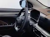 Фото 22 - Geely Coolray