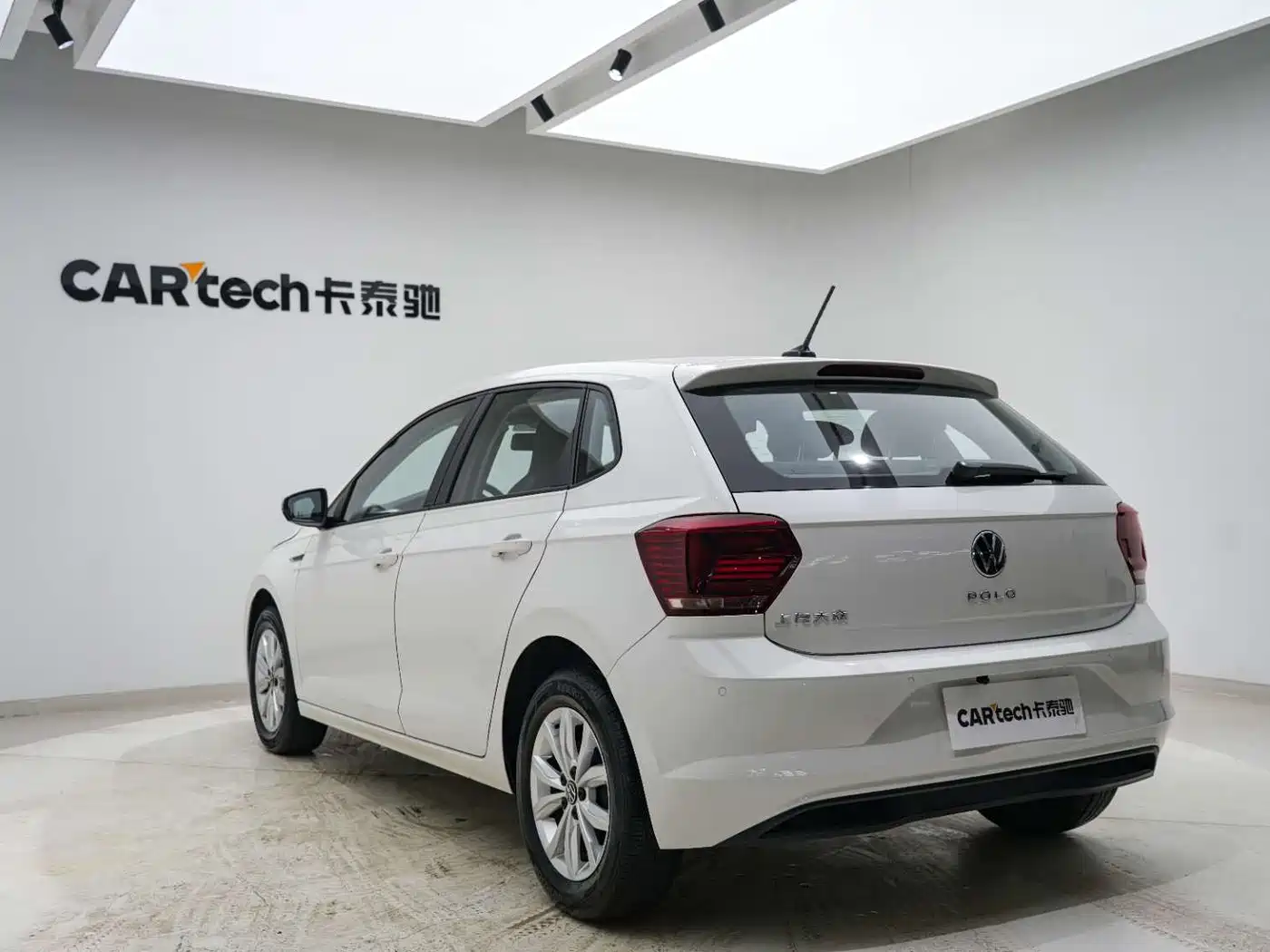 Volkswagen Polo 2021 Plus 1.5L Automatic Colorful Tech Edition фото 19