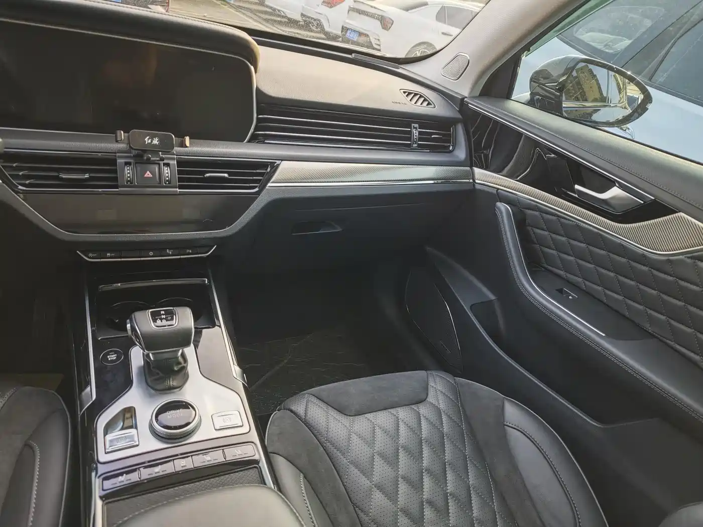 Hongqi HS5 2019 2.0T Smart Connect Enjoy 4WD Edition фото 8