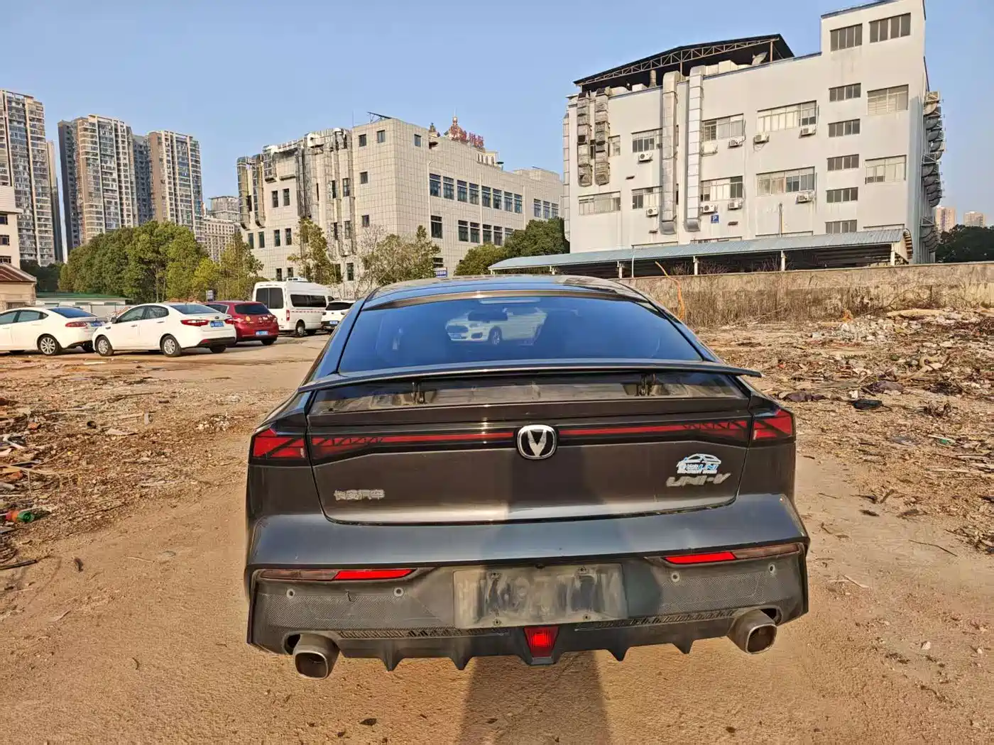 CHANGAN UNI-V