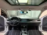 صورة 4 - Volkswagen Lavida